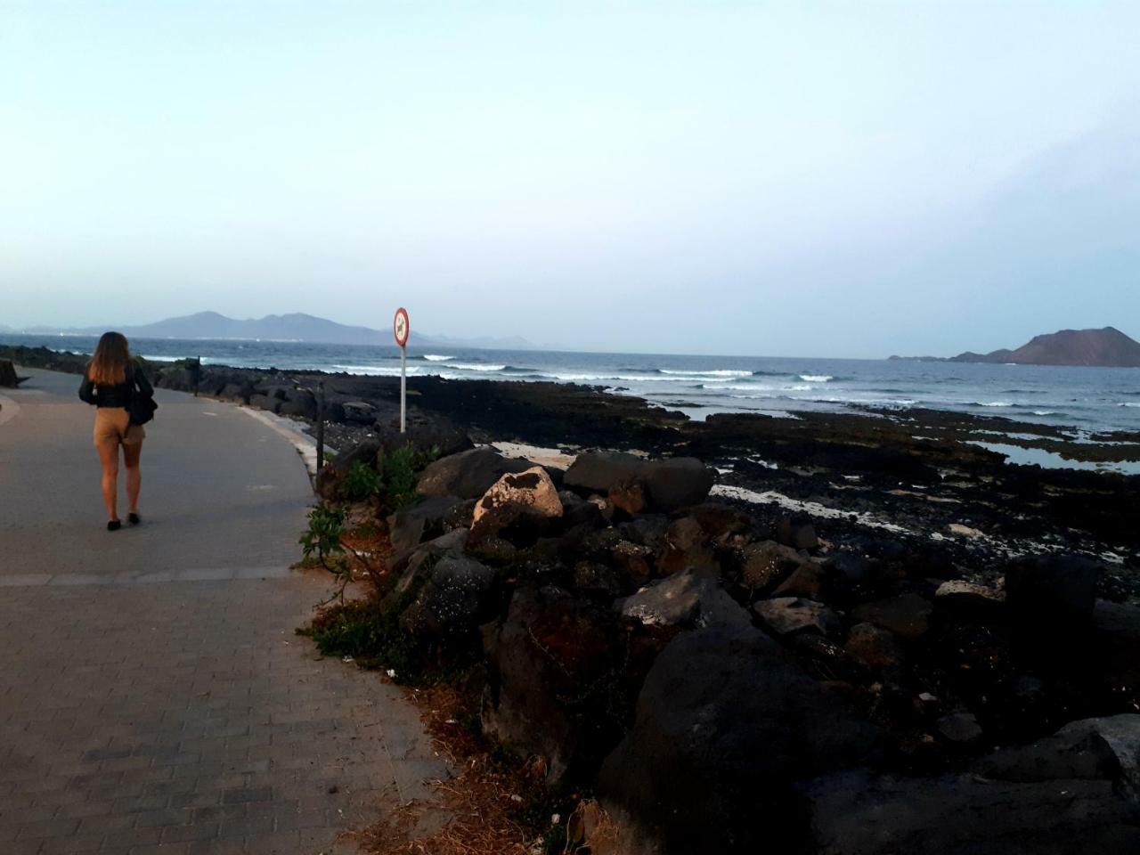 Holiday Home Corralejo Bagian luar foto
